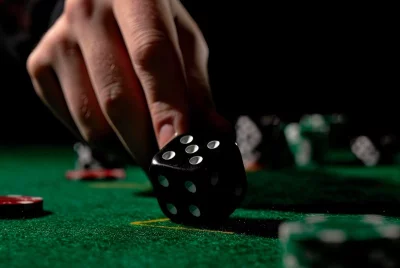 Závislost na hazardu: Příznaky, důsledky a možnosti léčby